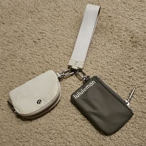 Lululemon Dual Pouch Wristlist